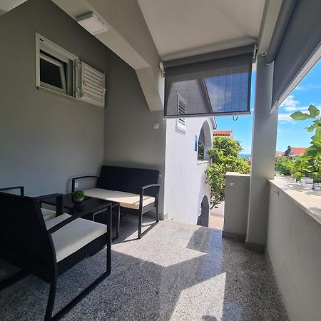 Apartments Ankora Vir Extérieur photo